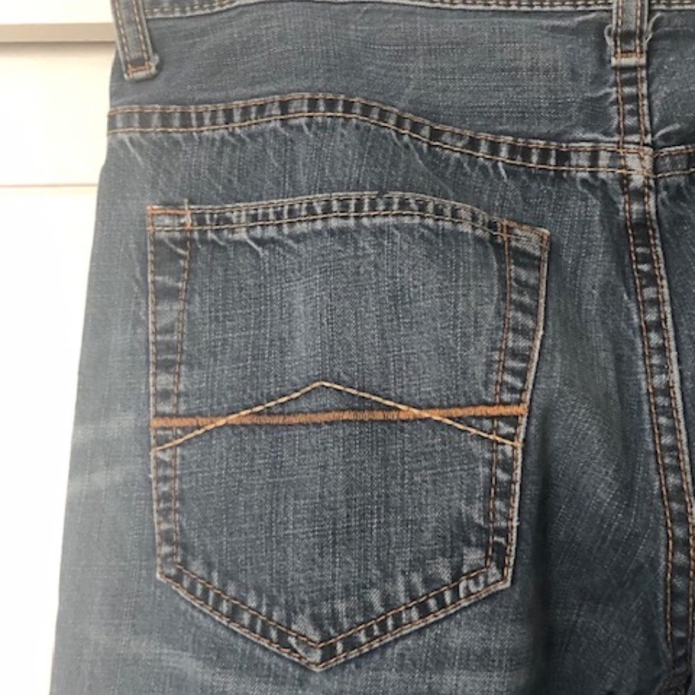 Aeropostale Essex Jeans w/stretch medium color denim straight leg 30/32